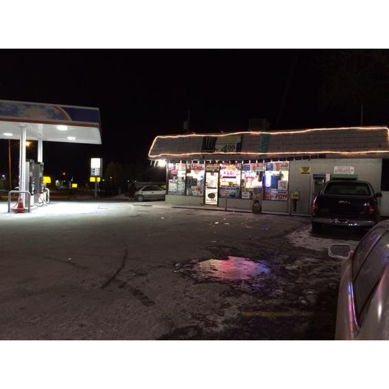 Menands 2020 Mart | restaurant | 703 N Pearl St, Menands, NY 12204, USA | 5188139881 OR +1 518-813-9881