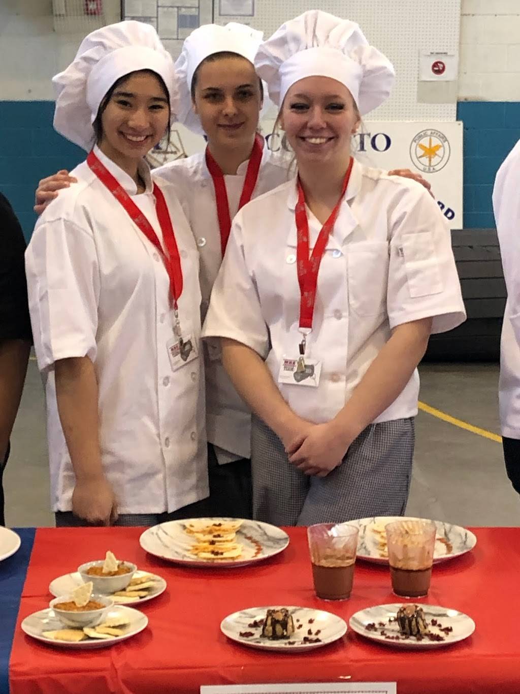 Hilltop Restaurant @ Bay Path RVTHS | restaurant | 57 Old Muggett Hill Rd, Charlton, MA 01507, USA | 5082485971 OR +1 508-248-5971