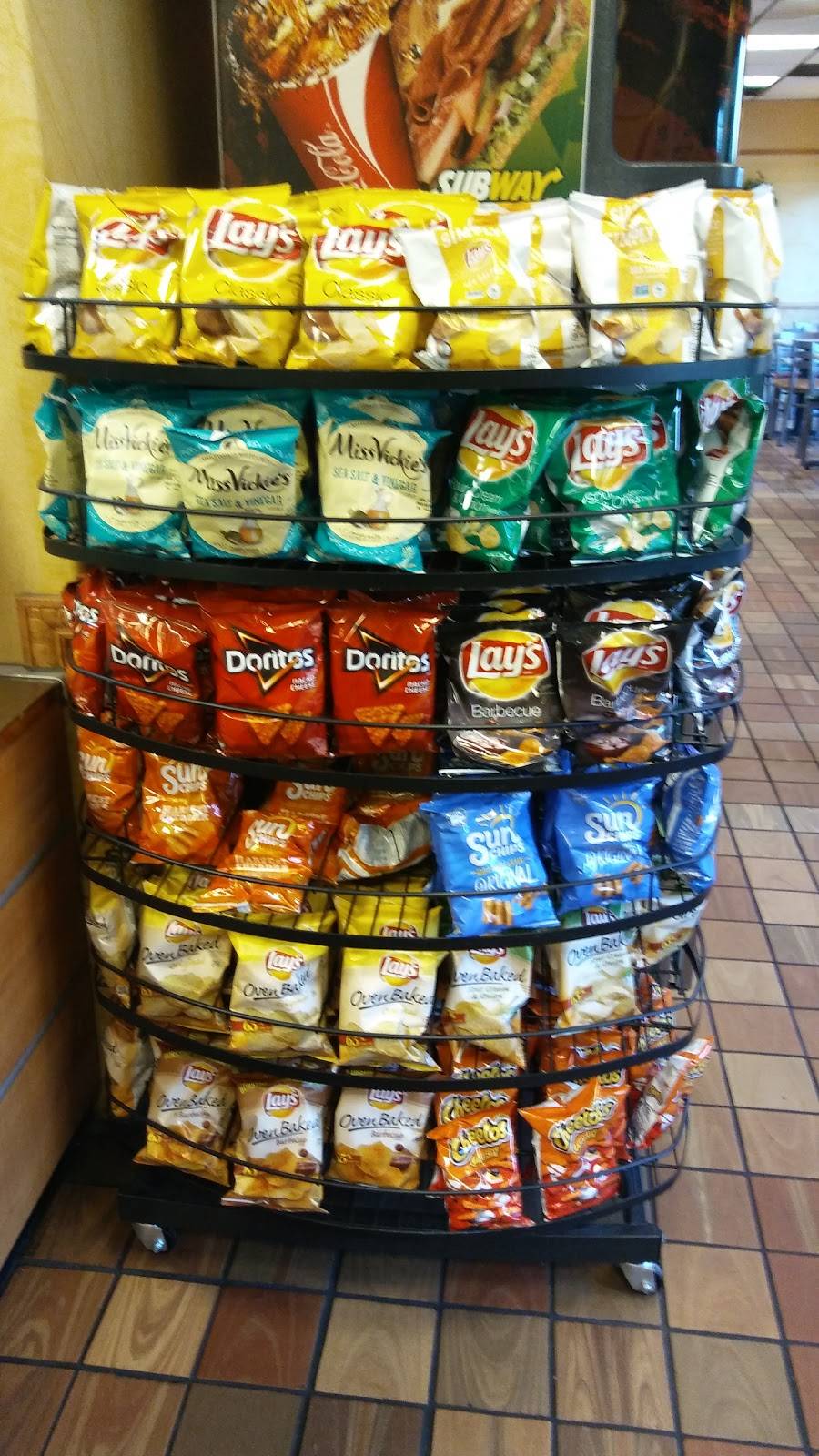 Subway | restaurant | 10001 Westheimer Rd, Houston, TX 77042, USA | 7137837827 OR +1 713-783-7827