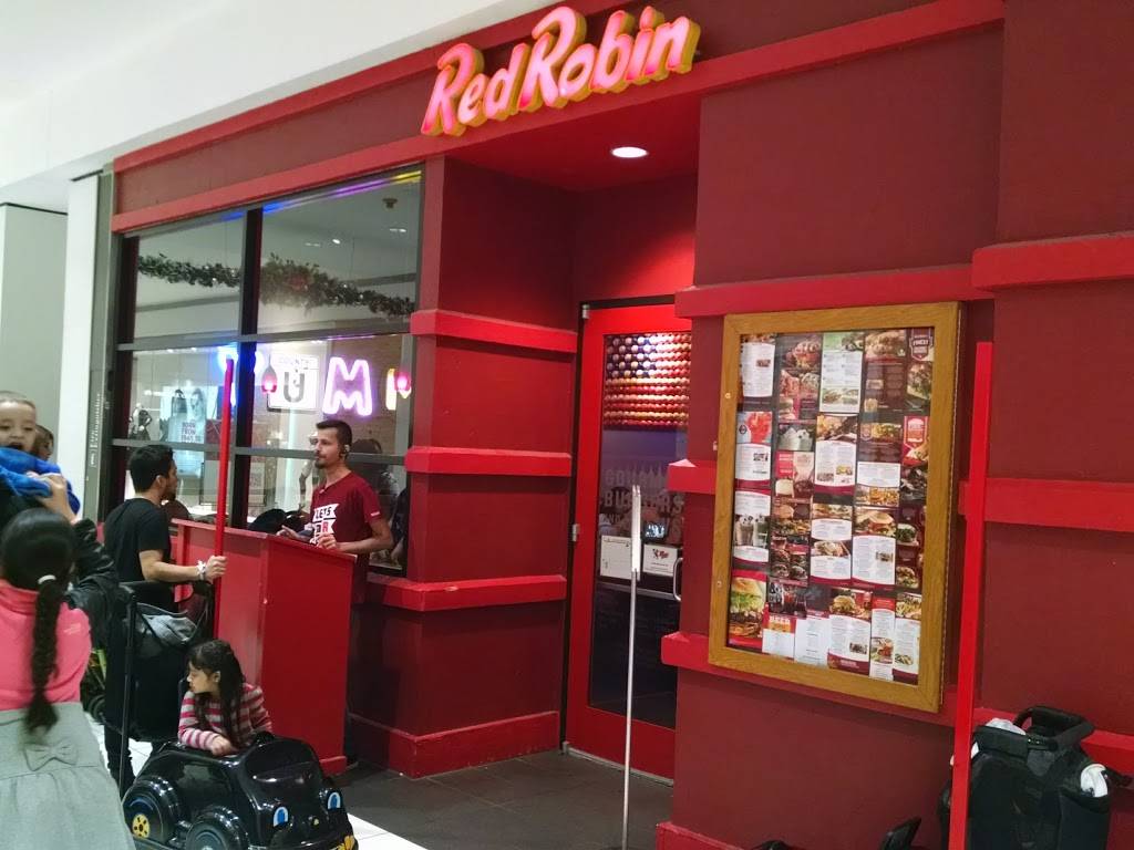Red Robin Gourmet Burgers and Brews | restaurant | 120J Woodfield Mall, Schaumburg, IL 60173, USA | 8475174476 OR +1 847-517-4476