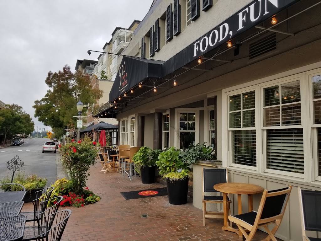 520 Bar & Grill | restaurant | 10146 Main St, Bellevue, WA 98004, USA | 4254500520 OR +1 425-450-0520