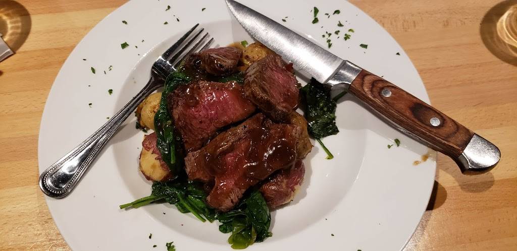 Three Bulls American Steakhouse | restaurant | 8355, 1480 River Ridge Dr, Clemmons, NC 27012, USA | 3368425363 OR +1 336-842-5363