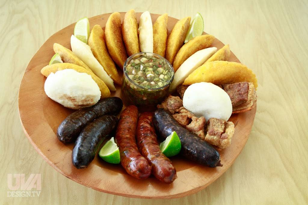 La Pequena Colombia | bakery | 1300 SW 160th Ave, Weston, FL 33326, USA | 9543499070 OR +1 954-349-9070