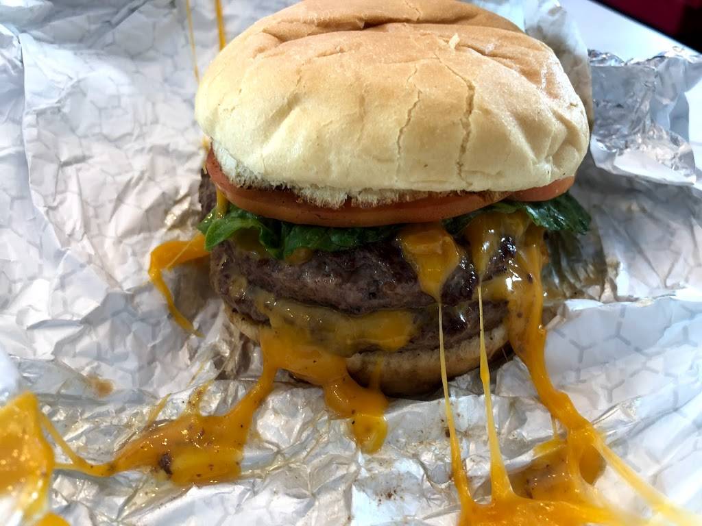 Gs Burgers | restaurant | 778 New Haven Rd, Naugatuck, CT 06770, USA | 2037237771 OR +1 203-723-7771