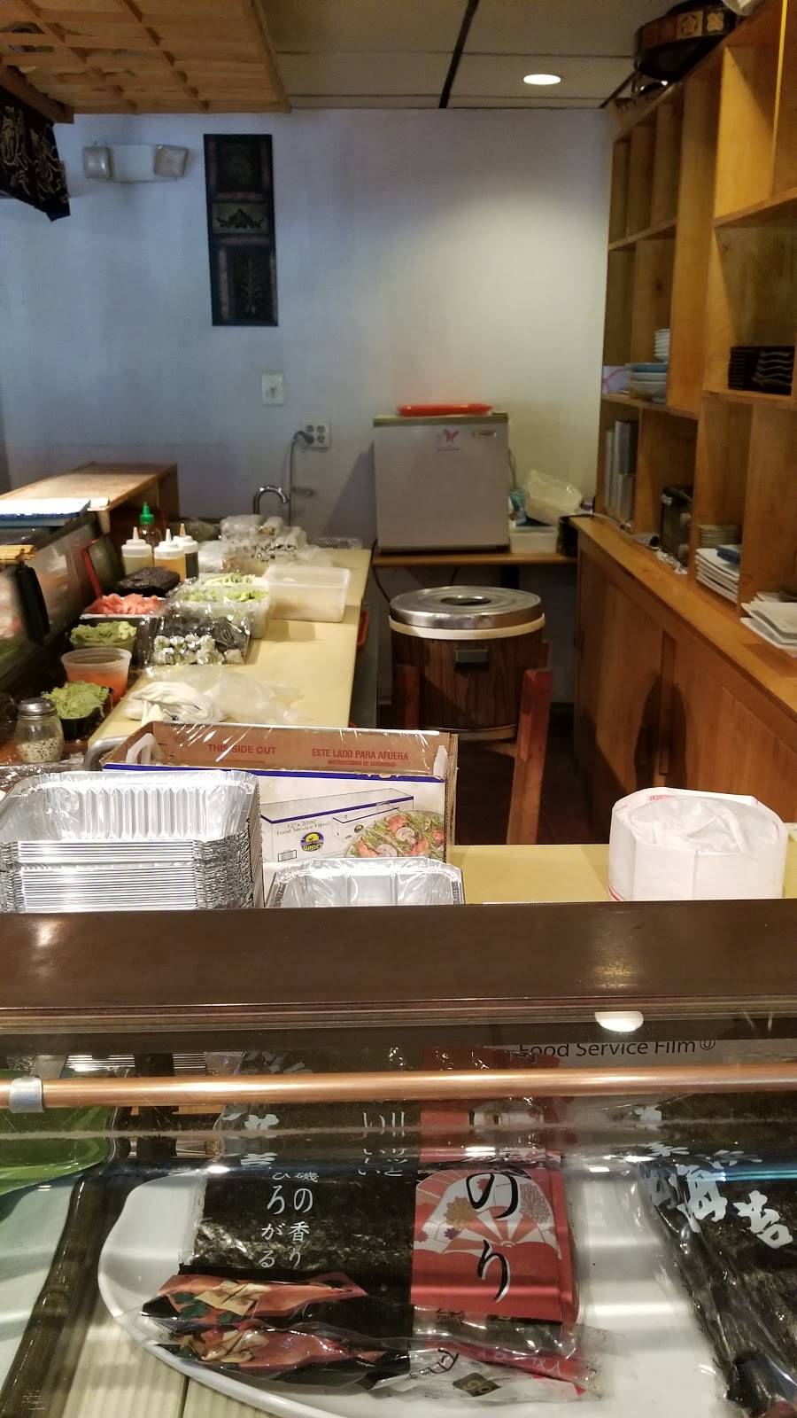 Samurai Hibachi & Sushi | meal takeaway | 1596 Boston Post Rd, Old Saybrook, CT 06475, USA | 8603991113 OR +1 860-399-1113