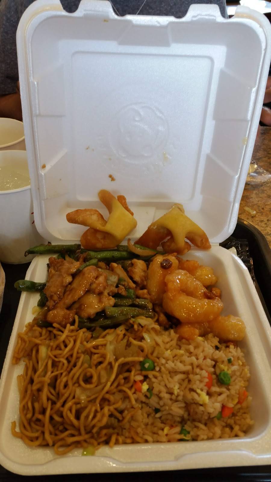 Panda Express | restaurant | 2275 SE Tualatin Valley Hwy, Hillsboro, OR 97123, USA | 5036931980 OR +1 503-693-1980
