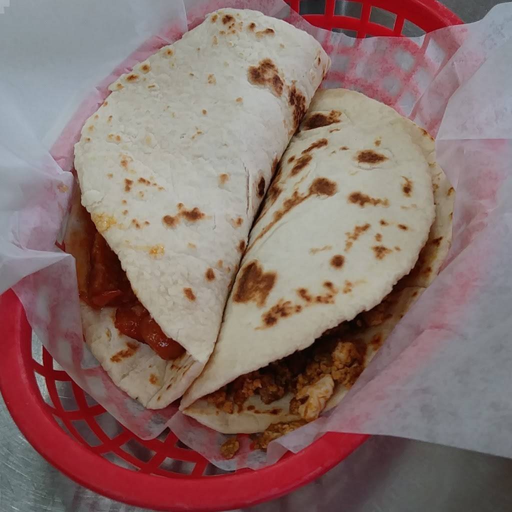 Little Taco Factory | restaurant | 1510 McCullough Ave, San Antonio, TX 78212, USA | 2102275657 OR +1 210-227-5657