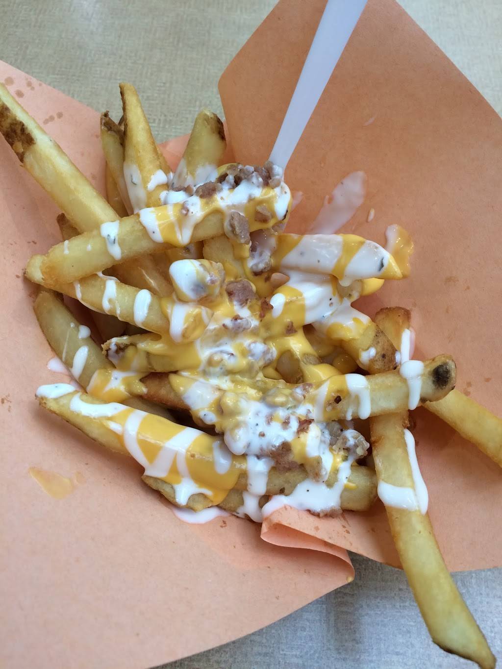 Charleys Philly Steaks | restaurant | 500 Rexdale Blvd L003, Etobicoke, ON M9W 6K5, Canada | 4167989914 OR +1 416-798-9914