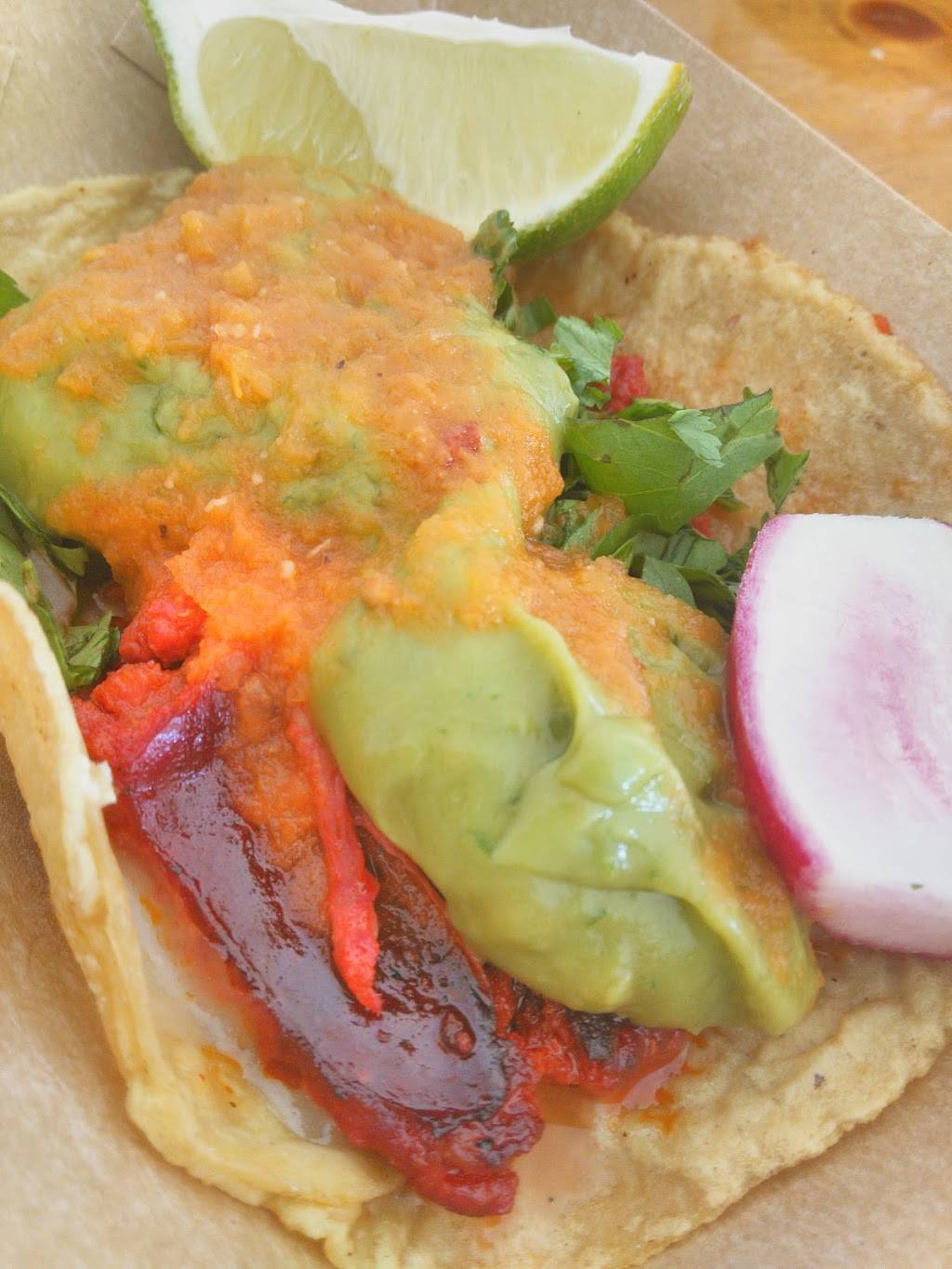 Tuetano Taqueria | restaurant | 143 W San Ysidro Blvd, San Ysidro, CA 92173, USA | 6195984325 OR +1 619-598-4325