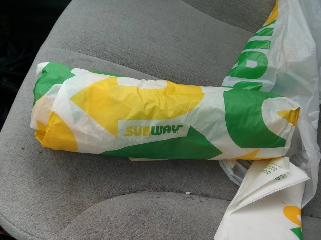 Subway | restaurant | 2307 Jefferson Davis Hwy, Fredericksburg, VA 22401, USA | 5403700613 OR +1 540-370-0613