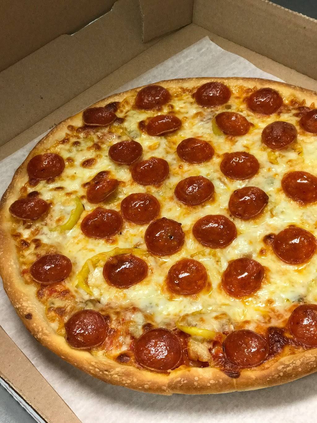 Lincoln Way Pizza | restaurant | 331 W High St, Orrville, OH 44667, USA | 3306842000 OR +1 330-684-2000