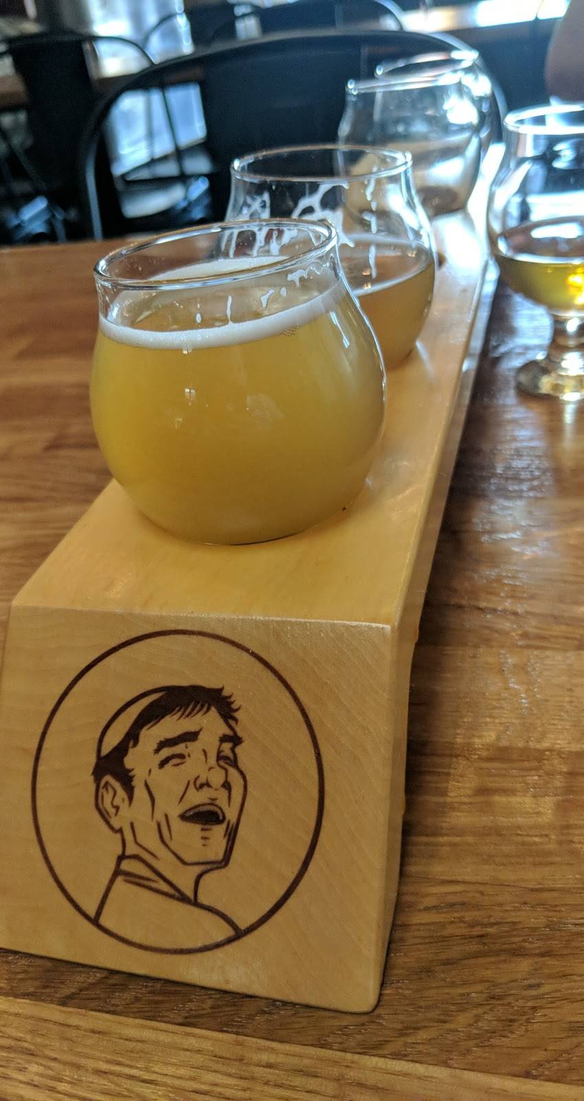 Laughing Monk Brewing | restaurant | 1439 Egbert Ave unit a/b, San Francisco, CA 94124, USA | 4156785157 OR +1 415-678-5157