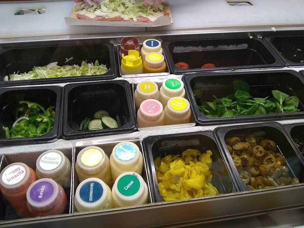 Subway | restaurant | 150 Bay Area Blvd, Webster, TX 77598, USA | 2813324900 OR +1 281-332-4900