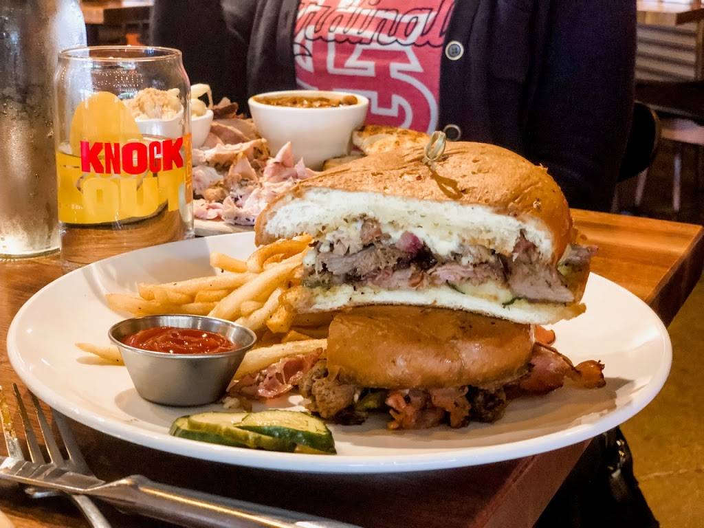 Knockout BBQ | restaurant | 3150 S Grand Blvd, St. Louis, MO 63118, USA | 3143002944 OR +1 314-300-2944