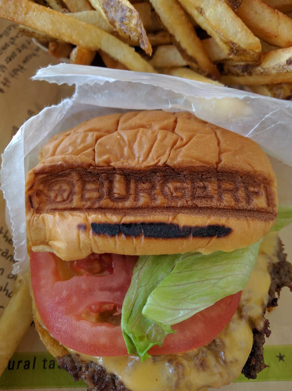 BurgerFi | restaurant | 1955 E Hallandale Beach Blvd, Hallandale Beach, FL 33009, USA | 9544550536 OR +1 954-455-0536