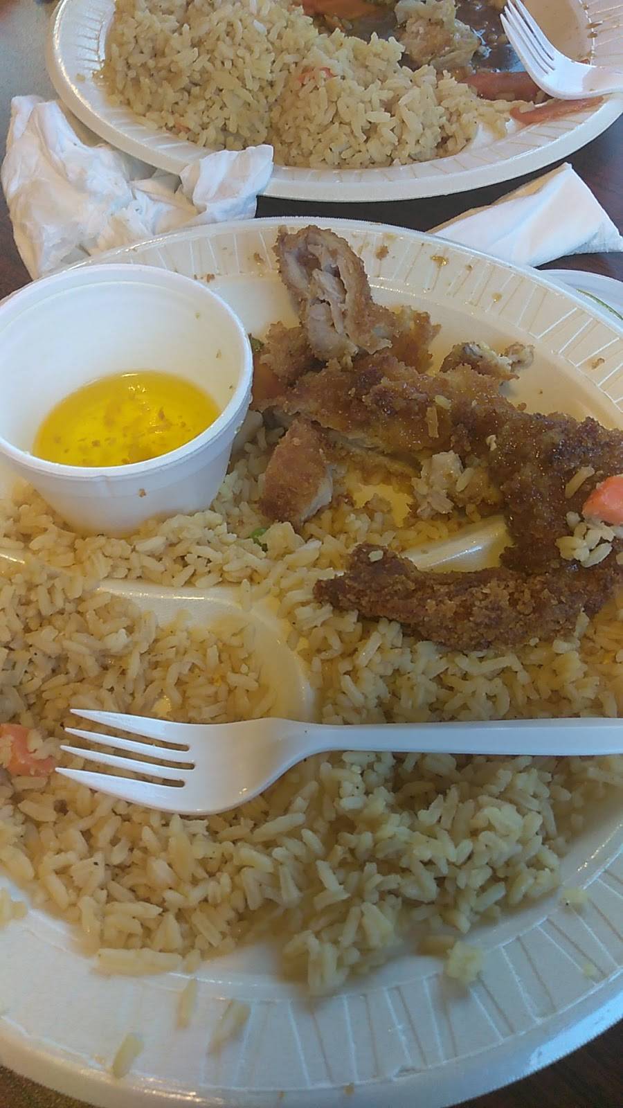 Kongs Express | restaurant | 903 S Zarzamora St, San Antonio, TX 78207, USA | 2104337727 OR +1 210-433-7727