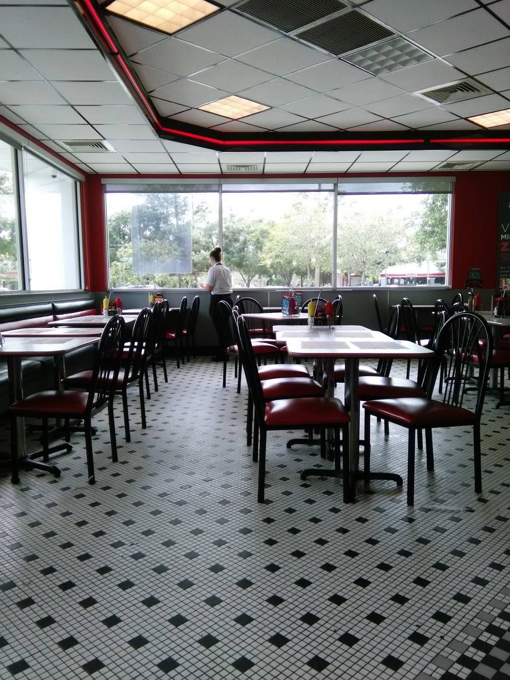 Steak n Shake | restaurant | 1 Cypress Edge Dr, Palm Coast, FL 32164, USA | 3864466936 OR +1 386-446-6936