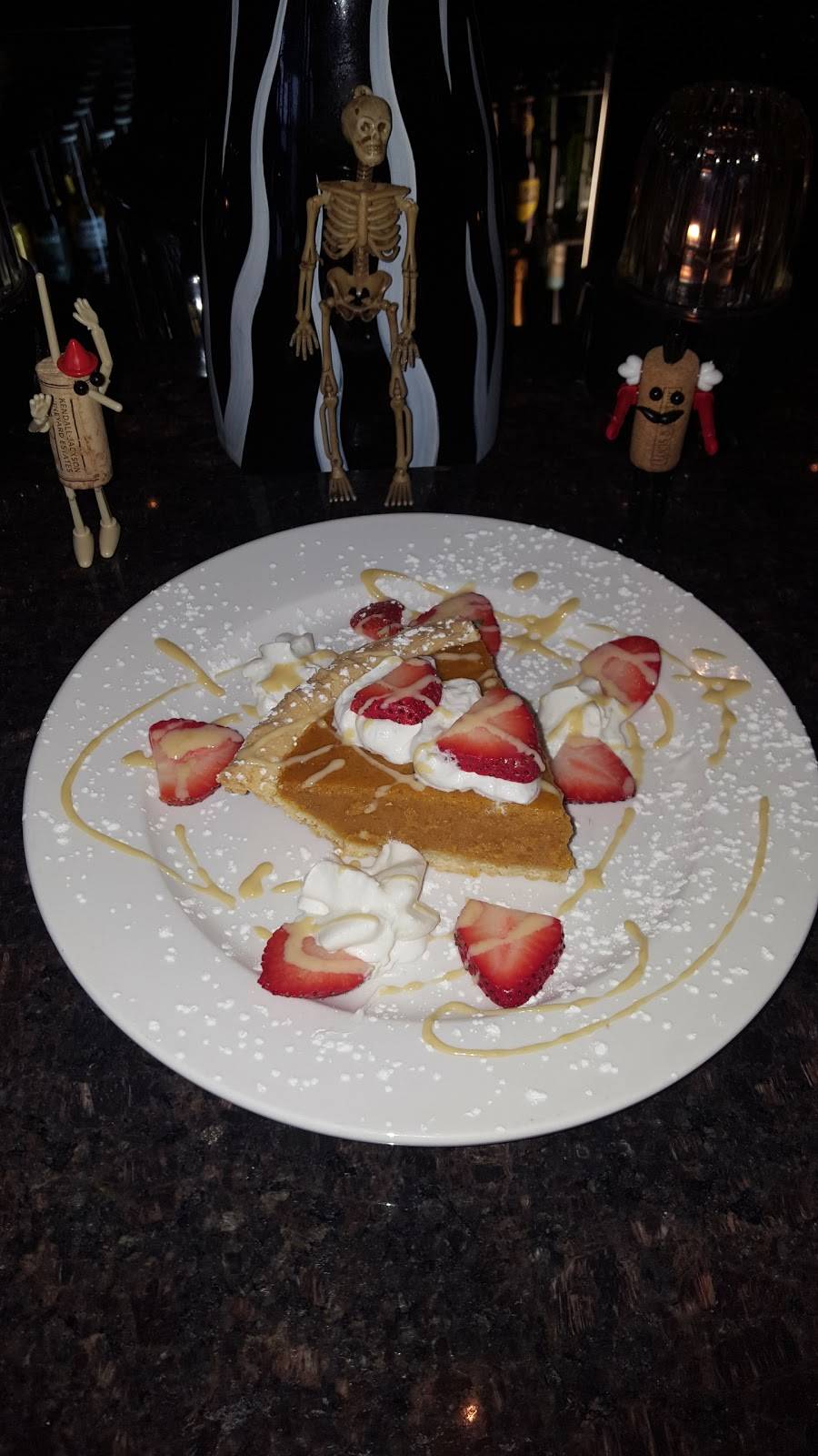 Scottys On Sheridan | restaurant | 810 Sheridan Rd, Highwood, IL 60040, USA | 8479267593 OR +1 847-926-7593