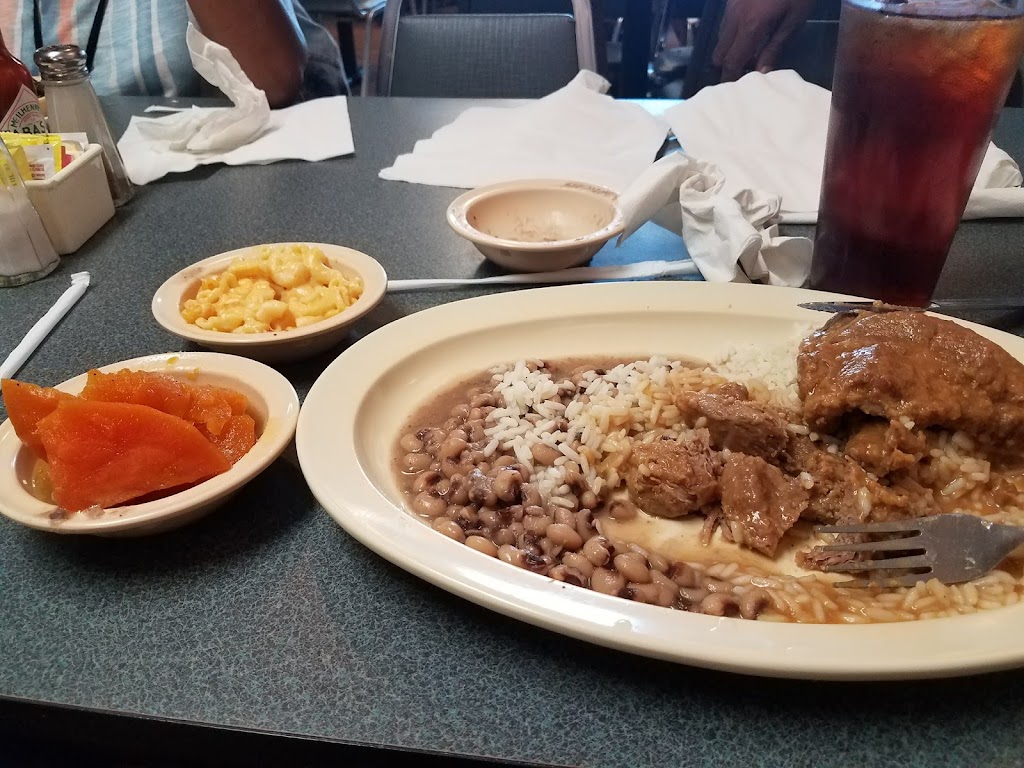 Country Platter Restaurant | restaurant | 700 Ruby St, Cleveland, MS 38732, USA | 6628467051 OR +1 662-846-7051