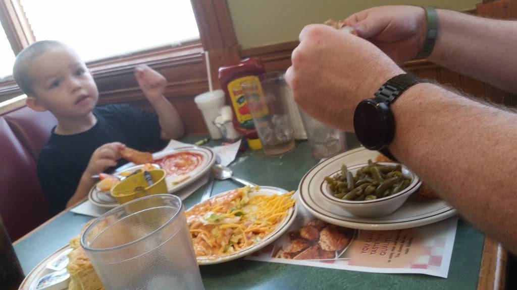 Richards Restaurant | restaurant | 864 E 45th St, Marion, IN 46953, USA | 7656778254 OR +1 765-677-8254