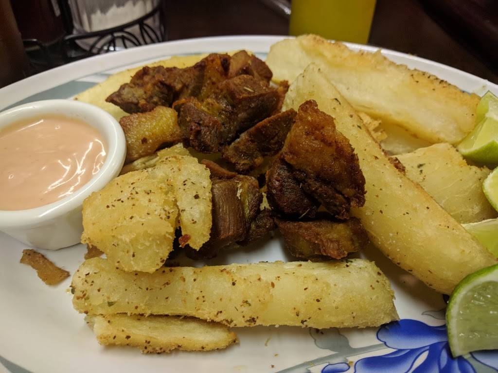 Puerto El Triunfo Restaurant | restaurant | 1714 E Northern St, Wichita, KS 67216, USA | 3162729550 OR +1 316-272-9550