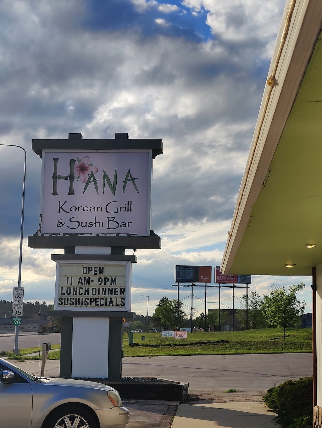 Hana | Japanese/Korean Grill & Sushi Bar | restaurant | 3550 Sturgis Rd, Rapid City, SD 57702, USA | 6053480299 OR +1 605-348-0299