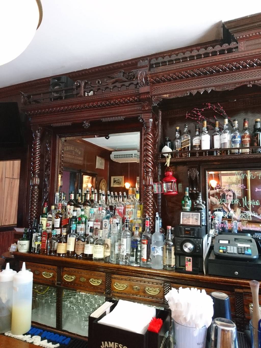 North Plank Road Tavern | restaurant | 30 Plank Rd, Newburgh, NY 12550, USA | 8455625031 OR +1 845-562-5031