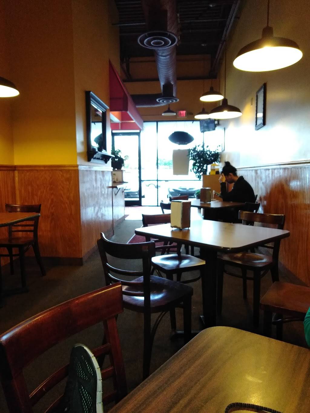 B Js Buffalo Style Hot Wings | restaurant | 7825 Winchester Rd # 103, Memphis, TN 38125, USA | 9016245773 OR +1 901-624-5773