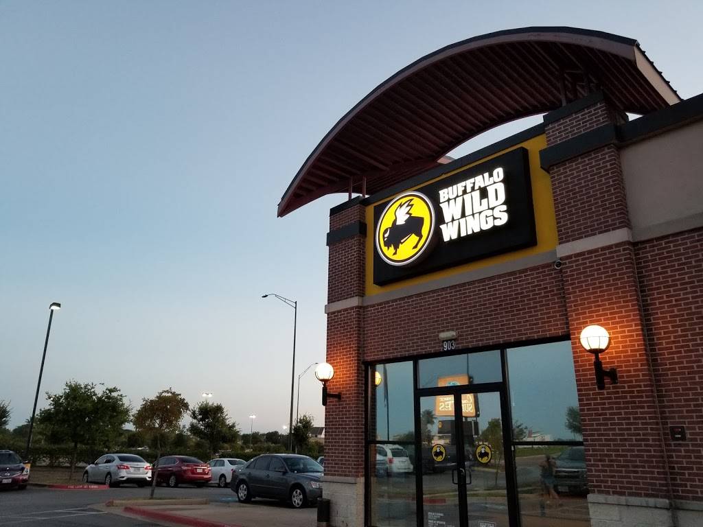 Buffalo Wild Wings | restaurant | 903 University Dr, College Station, TX 77840, USA | 9796918453 OR +1 979-691-8453