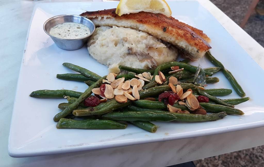 Pier 500 | restaurant | 500 1st St, Hudson, WI 54016, USA | 7153865504 OR +1 715-386-5504