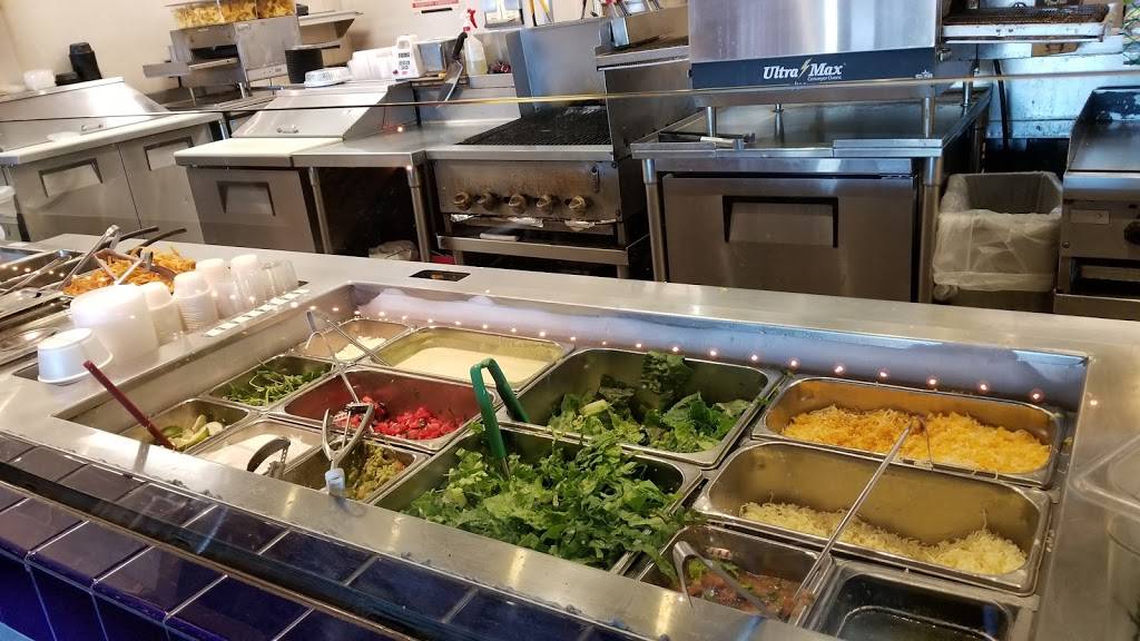 Cafe Rio Mexican Grill | restaurant | 2904 S Santan Village Pkwy, Gilbert, AZ 85295, USA | 4802586750 OR +1 480-258-6750