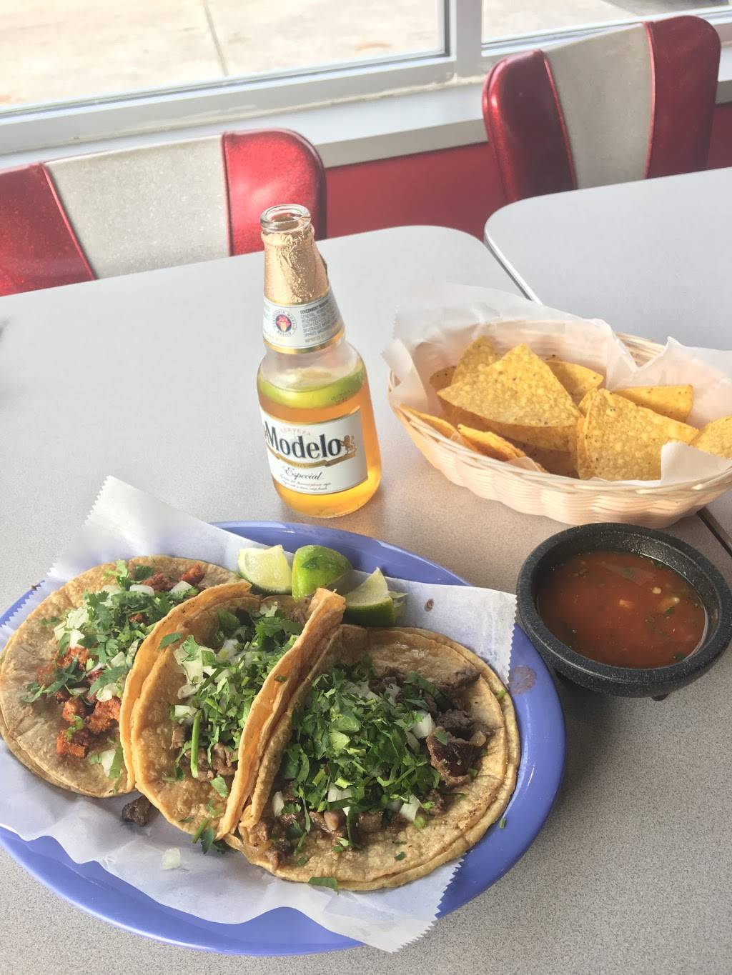 Taqueria Guadalajara | restaurant | 2971, 801 W Moreland Blvd unit c, Waukesha, WI 53188, USA | 2628753981 OR +1 262-875-3981