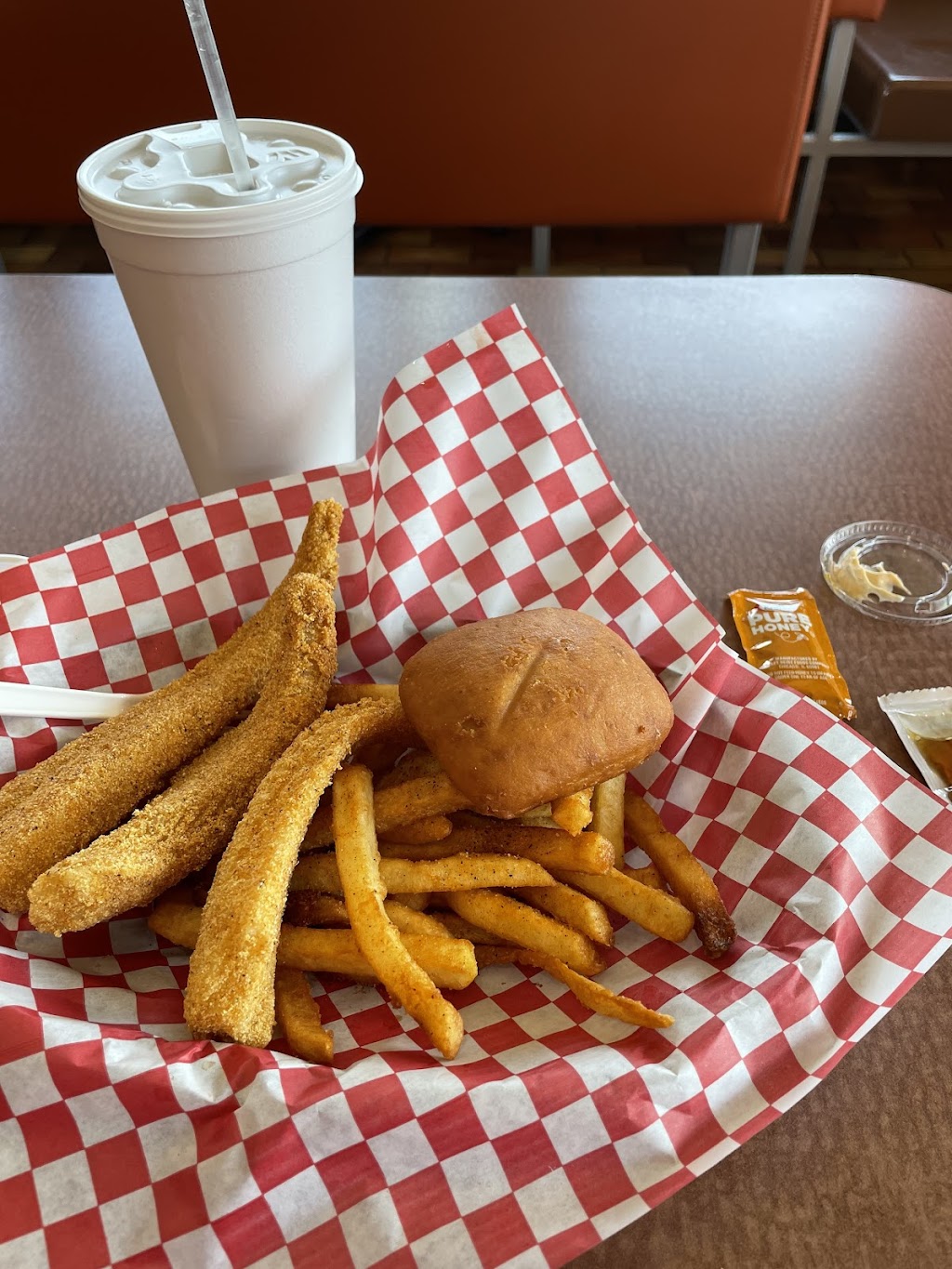 Chick O’ Fish | restaurant | 1103 N Arkansas Ave, Russellville, AR 72801, USA | 4795675757 OR +1 479-567-5757