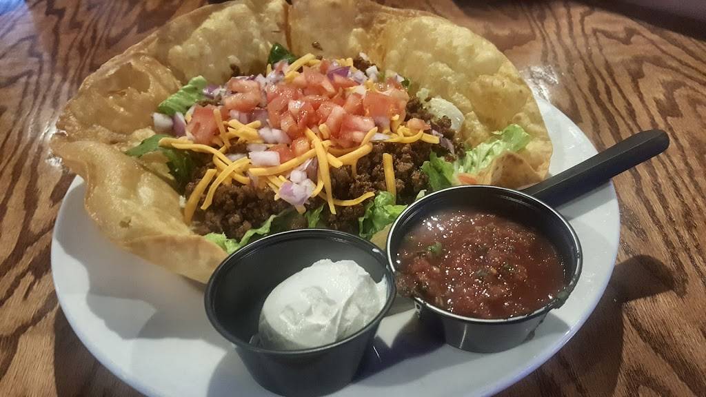 The Peanut | restaurant | 6409 N Cosby Ave, Kansas City, MO 64151, USA | 8168595005 OR +1 816-859-5005