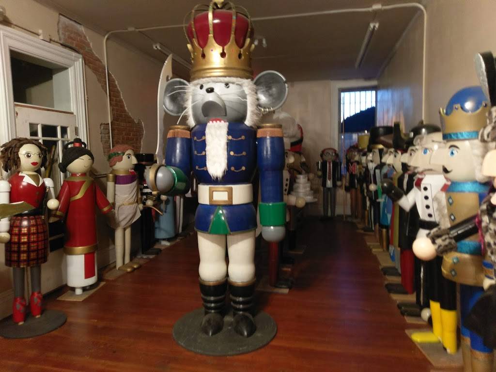 Leonardos Coffeehouse & Renaissance Coffee Roasting Co. | cafe | 159 N 4th St, Steubenville, OH 43952, USA | 7407924426 OR +1 740-792-4426