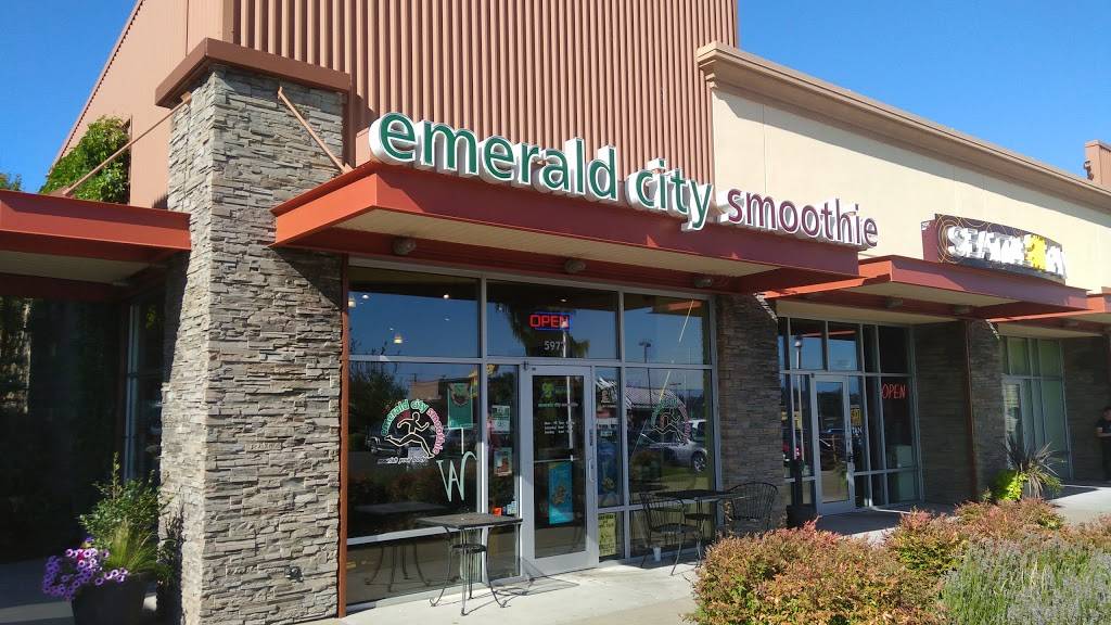 Emerald City Smoothie | restaurant | 2035, 5977 6th Ave, Tacoma, WA 98406, USA | 2535641966 OR +1 253-564-1966