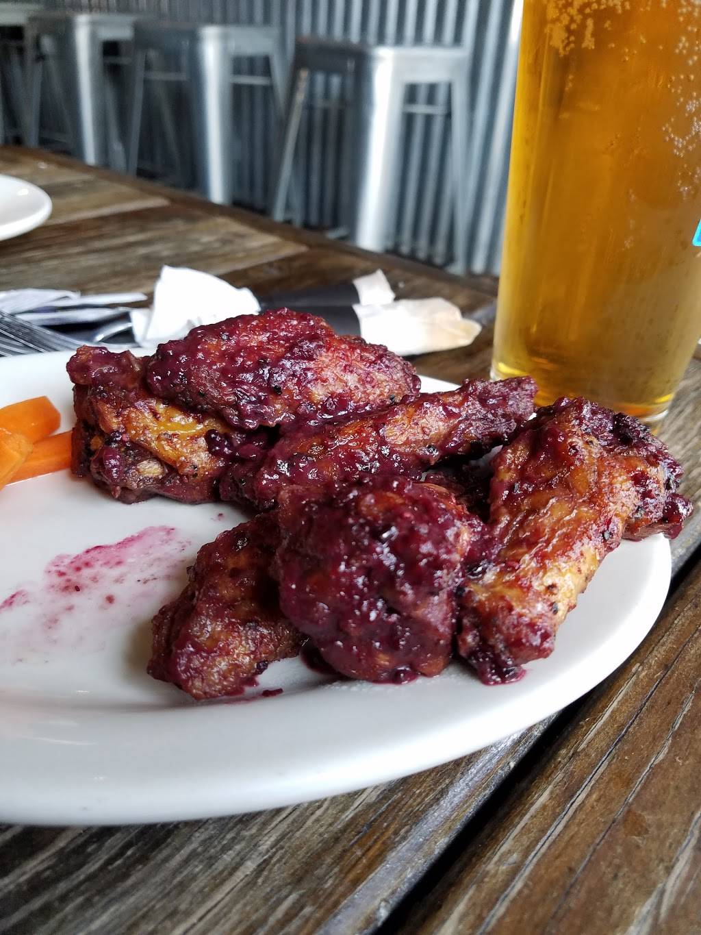 Norwinds | restaurant | 1043 Flushing Ave, Brooklyn, NY 11237, USA | 7184171450 OR +1 718-417-1450