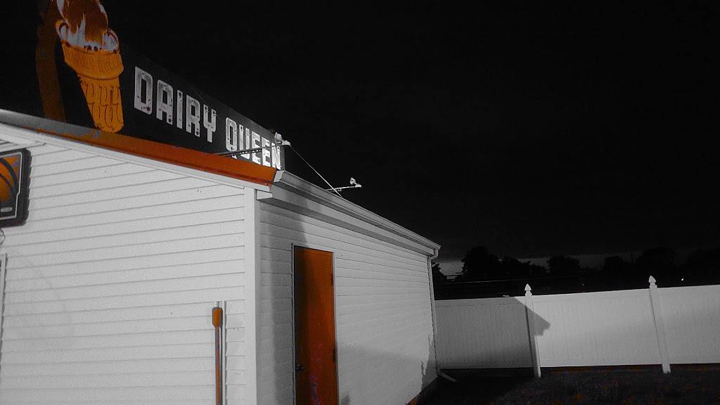 Dairy Queen Store | restaurant | 244 W 1st St, Gibson City, IL 60936, USA | 2177845125 OR +1 217-784-5125