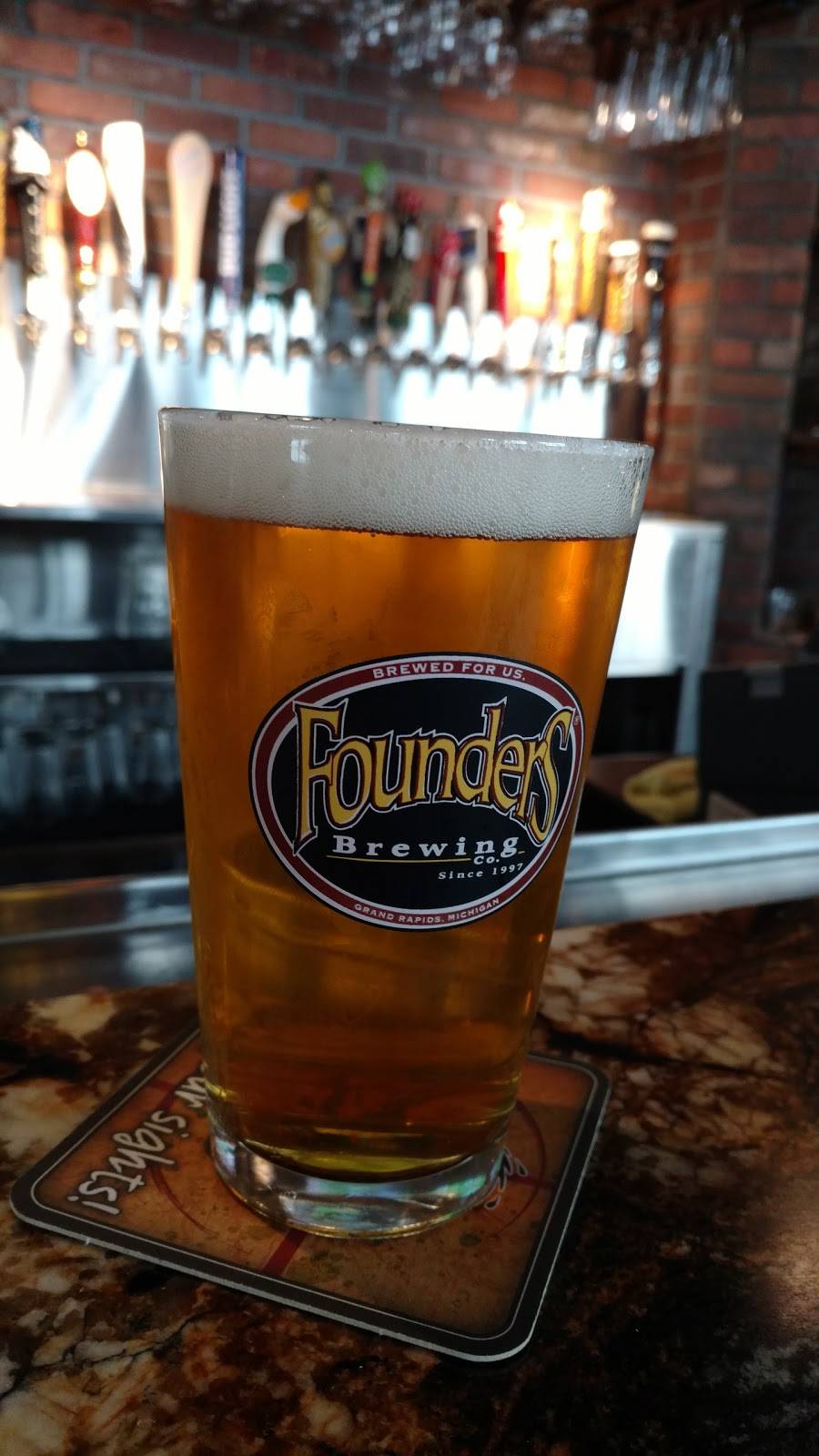 World of Beer | restaurant | 401 Channelside Dr, Tampa, FL 33602, USA | 8133016500 OR +1 813-301-6500