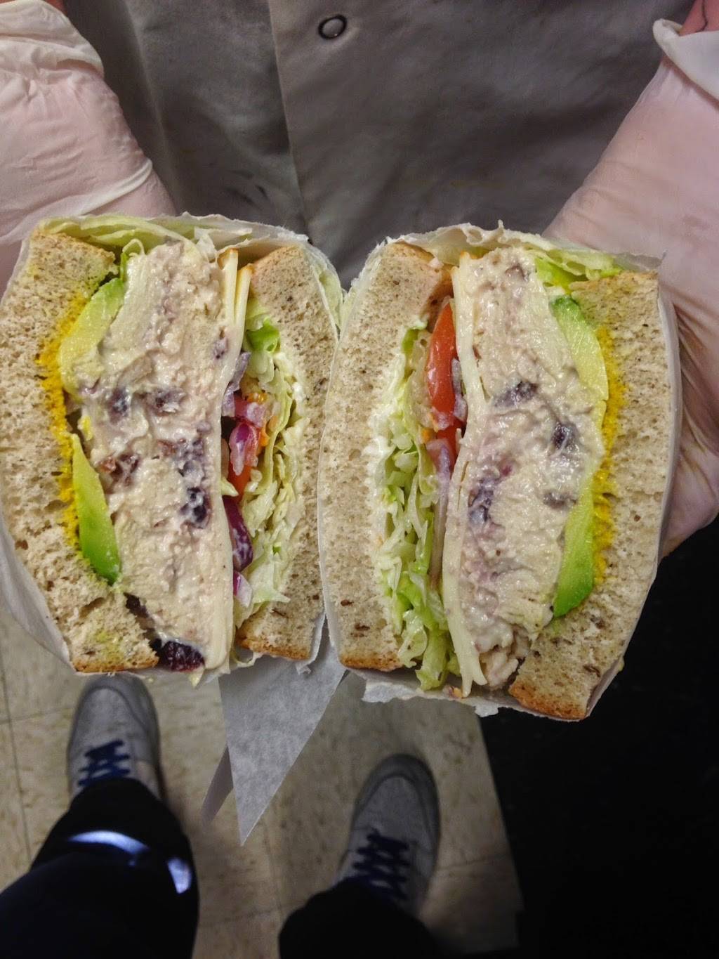 New York City Deli | restaurant | 1190 N Convent St, Bourbonnais, IL 60914, USA | 8155237485 OR +1 815-523-7485