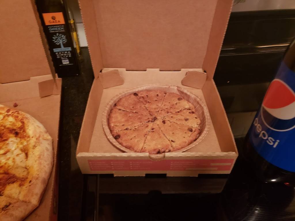 Foxs Pizza Den | restaurant | 5646 Brook Rd, Richmond, VA 23227, USA | 8045531137 OR +1 804-553-1137