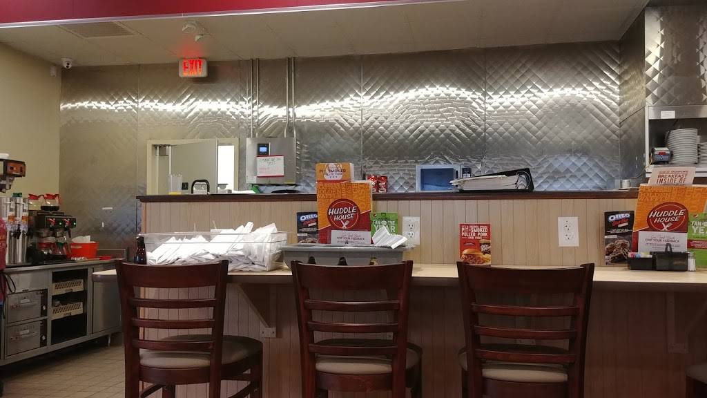 Huddle House | restaurant | 1155 E Church St, Livingston, TX 77351, USA | 9363275344 OR +1 936-327-5344