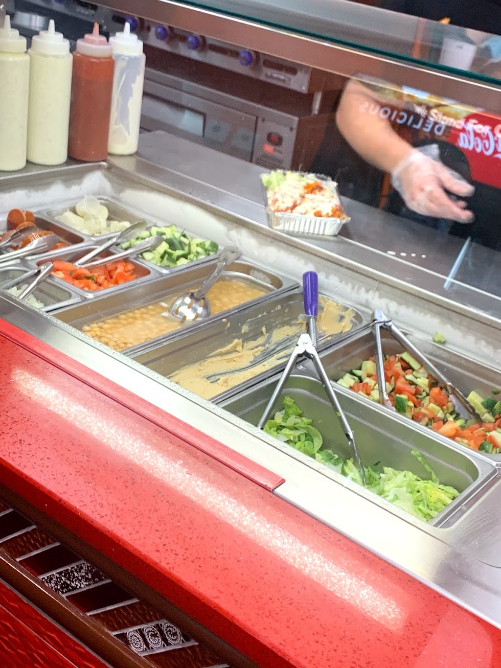 Shahs Halal Food | restaurant | 1124 Boylston St, Boston, MA 02115, USA | 6179363955 OR +1 617-936-3955