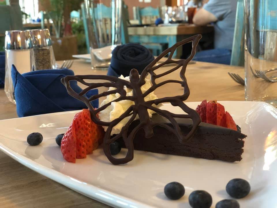 Amador Patio Bar Grill | restaurant | 302 S Main St suite b, Las Cruces, NM 88001, USA | 5755417417 OR +1 575-541-7417