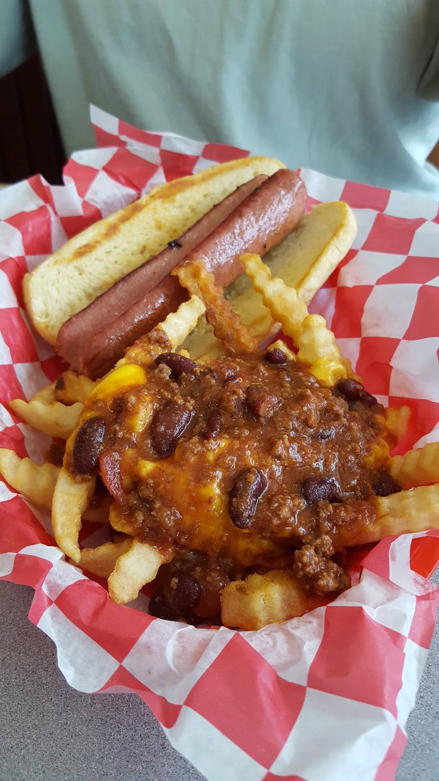 Ferchs Malt Shoppe & Grille | restaurant | 5636 Broad St, Greendale, WI 53129, USA | 4144231414 OR +1 414-423-1414