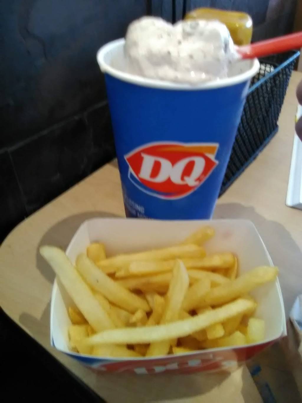 Dairy Queen Grill & Chill | restaurant | 4902 Old Brownsboro Rd, Louisville, KY 40222, USA | 5024260735 OR +1 502-426-0735