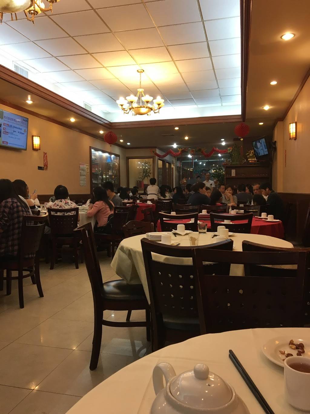 Restaurant On 58 | restaurant | 773 58th St, Brooklyn, NY 11220, USA | 7188333899 OR +1 718-833-3899