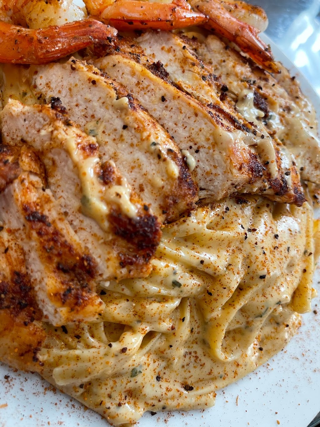 Taste of love | restaurant | 21559 Grand River Ave, Detroit, MI 48219, USA | 2488357183 OR +1 248-835-7183