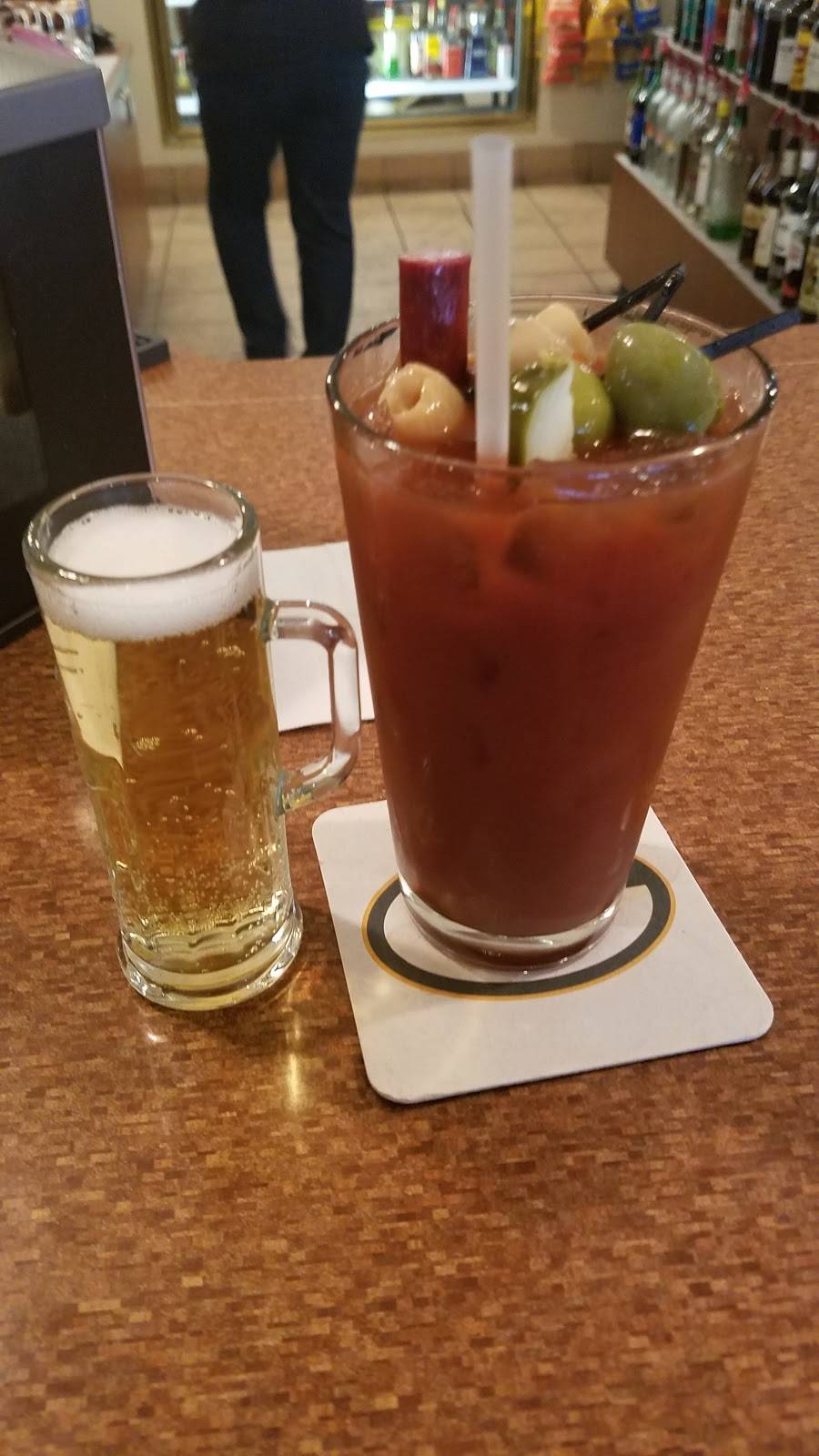 Melody Mill | restaurant | 11921 WI-52, Birnamwood, WI 54414, USA | 7154492000 OR +1 715-449-2000