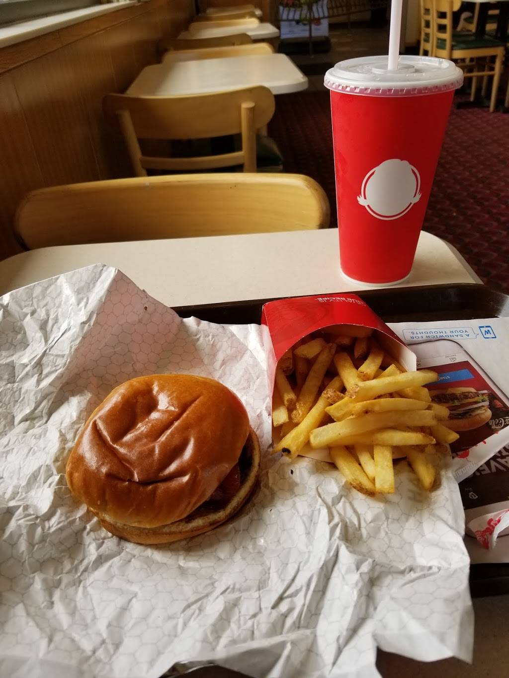 Wendys | restaurant | 13 Saratoga Rd, Glenville, NY 12302, USA | 5183935442 OR +1 518-393-5442